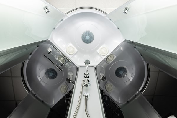 Душевая кабина Saniteco BST-100B (100x100, черный/матовое стекло)