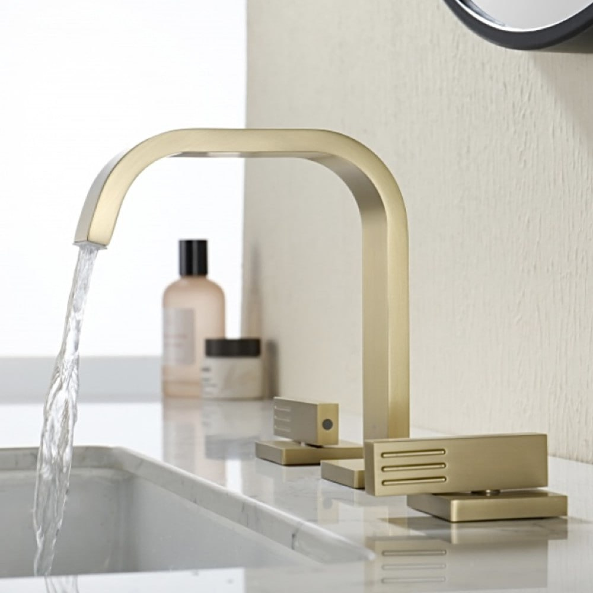 Смеситель врезной на умывальник Ganzer GZ01115-S Цвет: Матовое золото